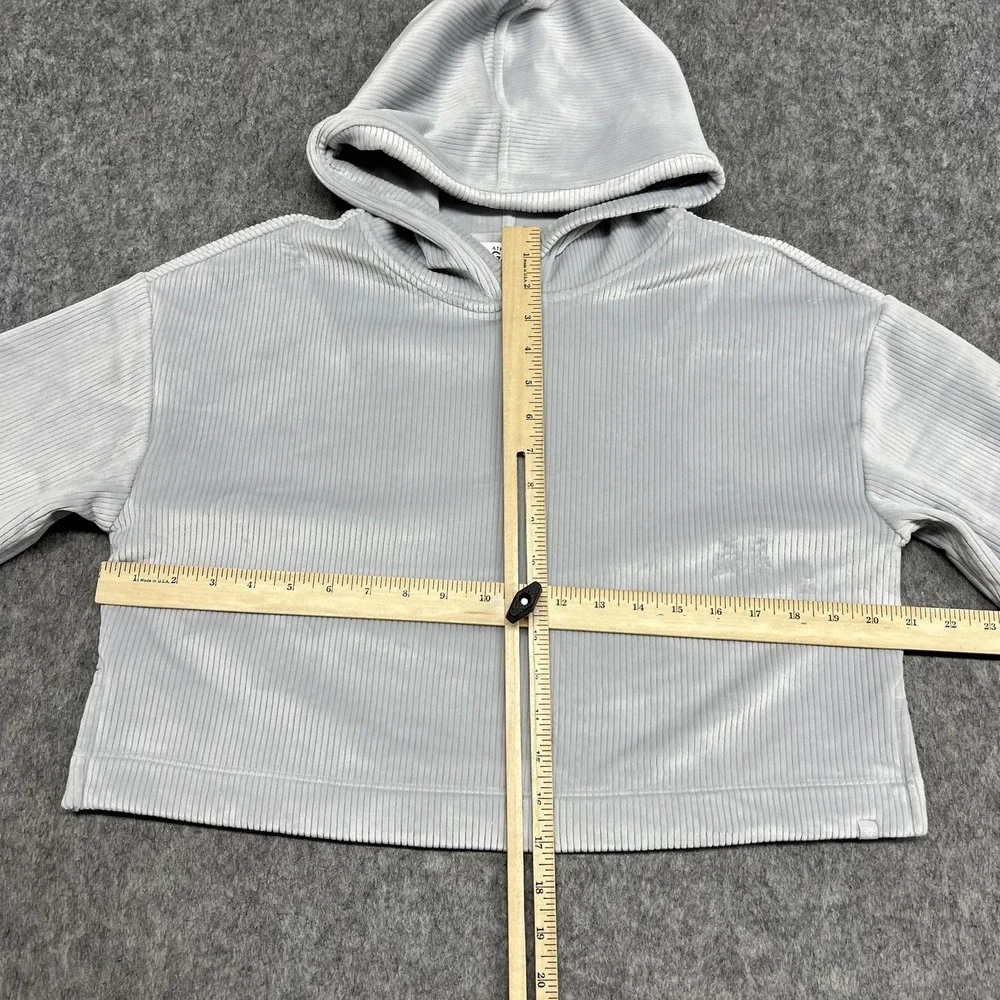 Athleta Girl‎ Hoodie Girls XL Gray Velour V Neck Long Sleeve Pullover Cropped